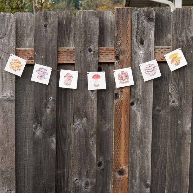 MUSHROOM FLAGS-DECORATIVE ACCESSORY